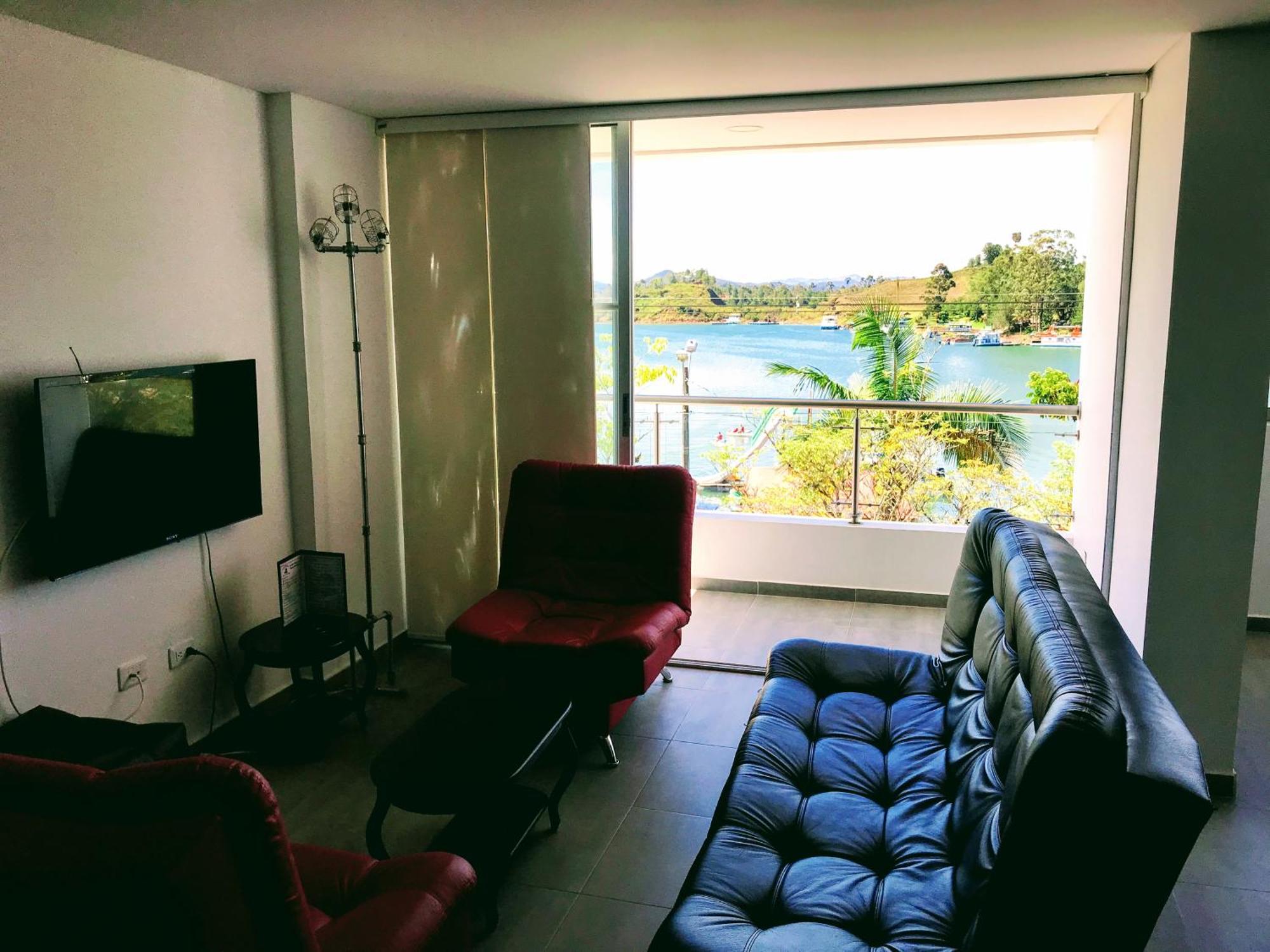 Aptos Vista Al Embalse, Frente Al Lago, Restaurantes, Bares Guatapé 客房 照片